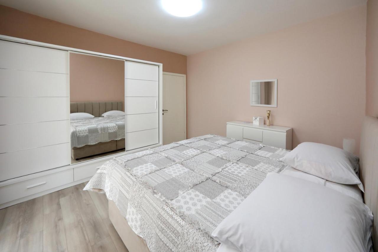 Apartment Lucijan Bibinje Extérieur photo